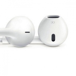 Apple EarPods With Lightning Connector - White